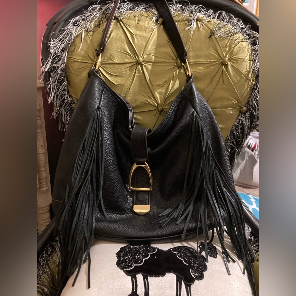 G.I.L.I  Got it Love it Black leather fringe purse/shoulder hobo bag 40$ EUC